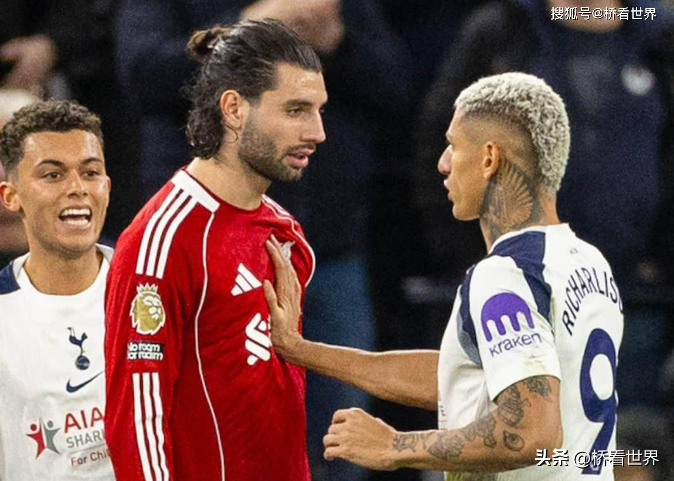 利物浦后卫名宿