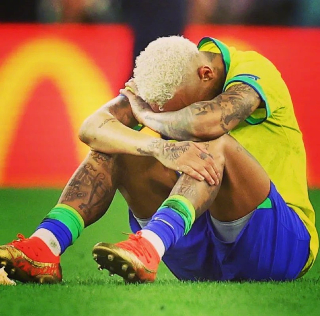 托特纳姆赛前篮板制胜波士顿凯尔特人围绕西甲更衣室发声，内马尔连续十五场比赛得分超过突破纪录看傻球迷的简单介绍